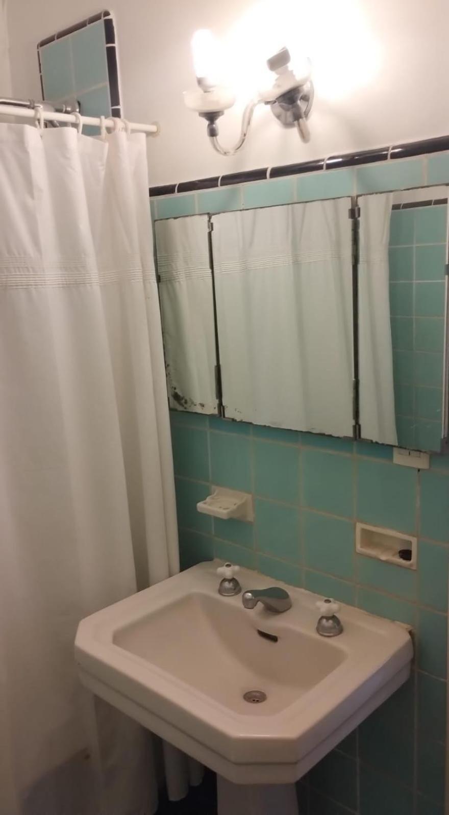 Bahia Varese Apartamento *